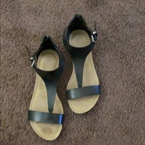 Kenneth Coke Reaction sandals